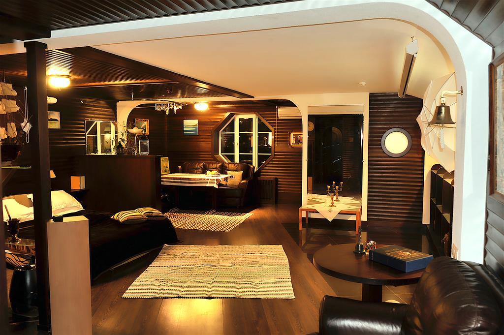 Appartement The Sky Loft à Kiev Extérieur photo
